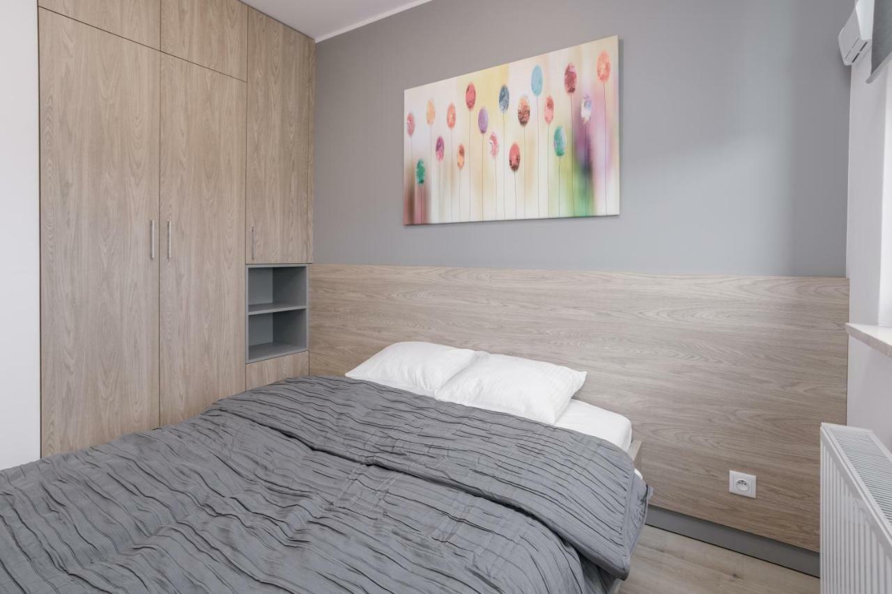 Chill Apartments Wola Варшава Екстериор снимка