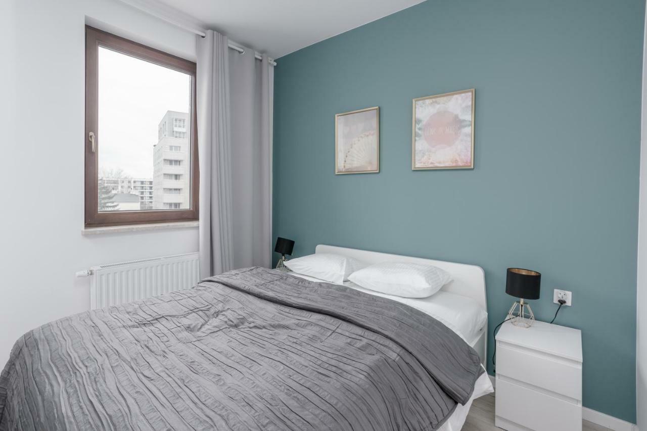 Chill Apartments Wola Варшава Екстериор снимка