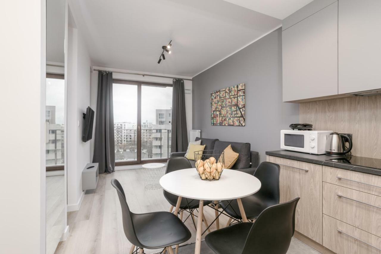 Chill Apartments Wola Варшава Екстериор снимка